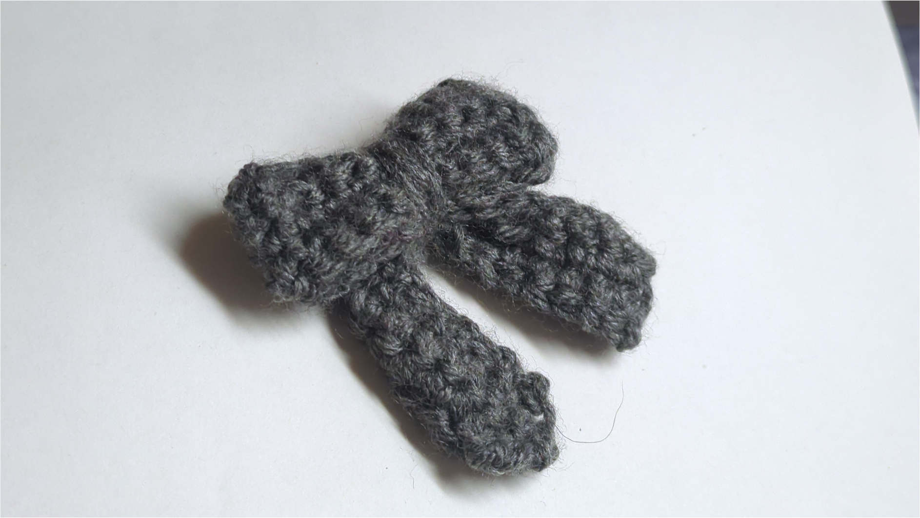 A crochet ribbon
